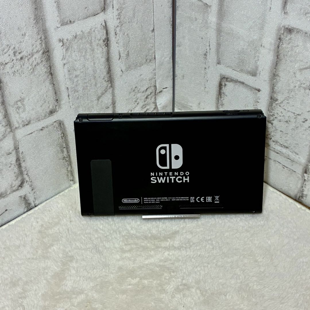 【液晶美品】訳ありNintendo Switch バッテリー強化版　2020年製