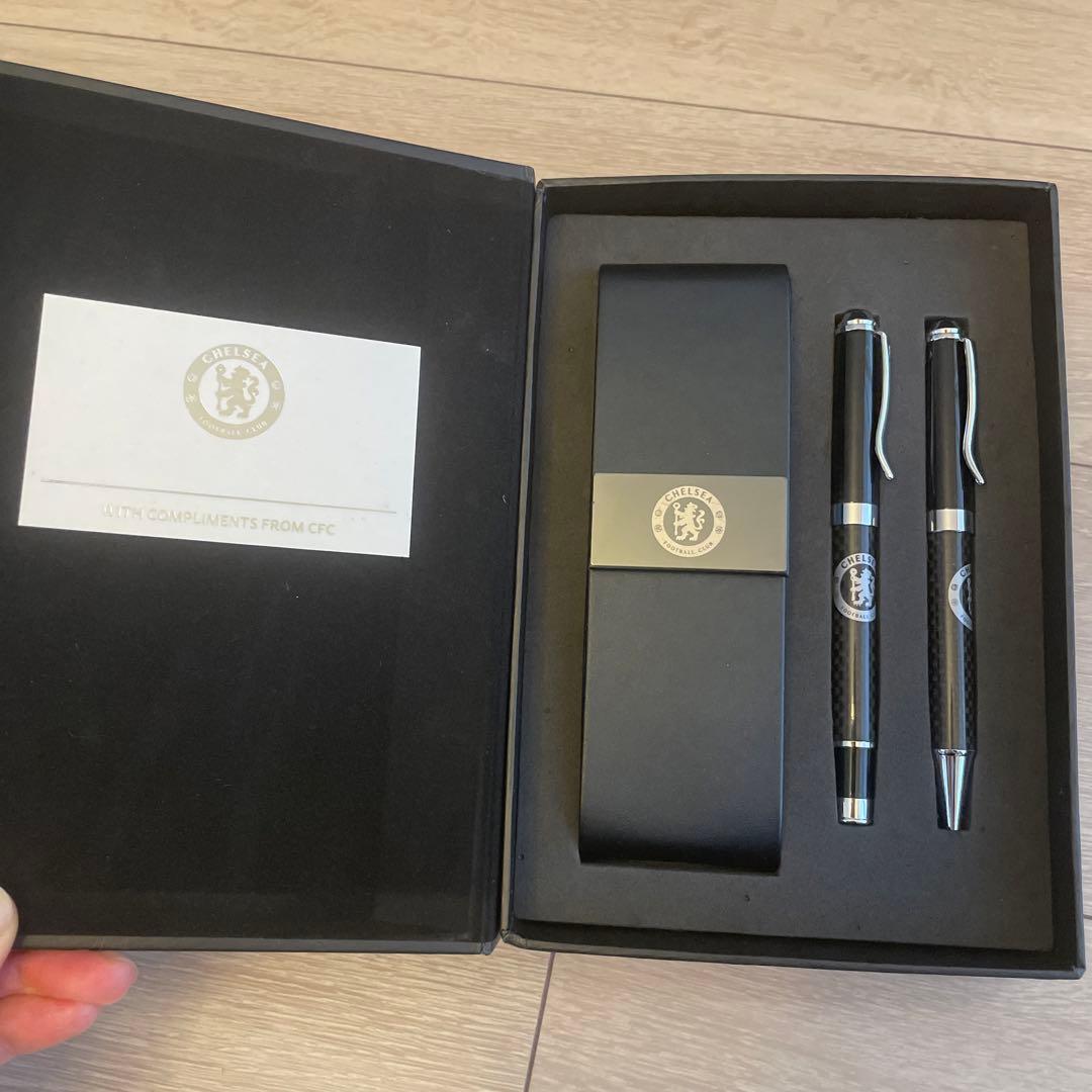 チェルシーCHELSEA のボールペン2本セットケース付き　新品　サッカーチーム