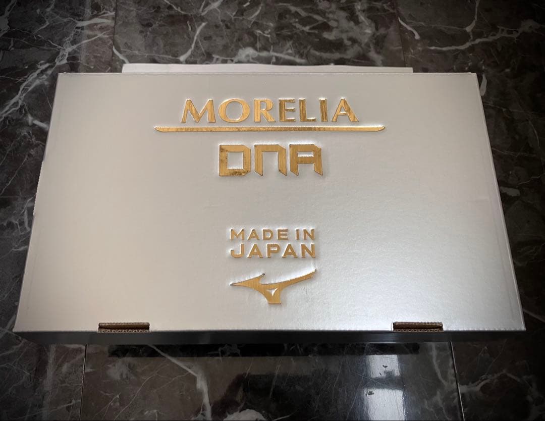 ミズノ モレリア DNA JAPAN サッカー／フットボール