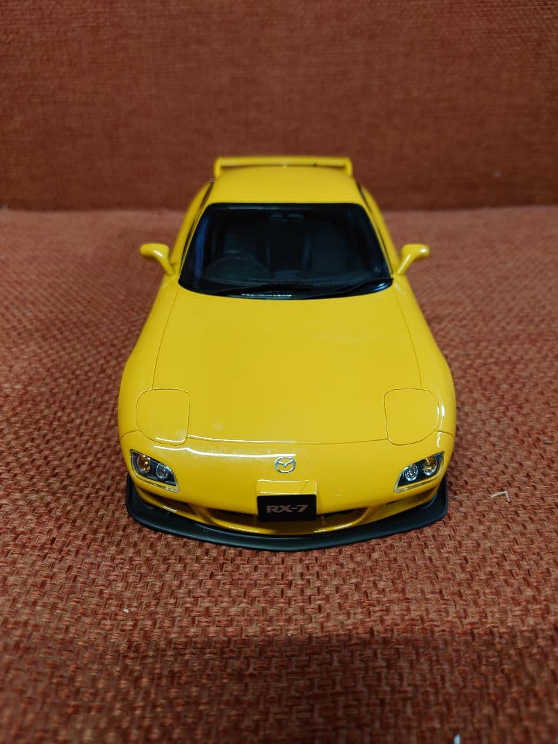 1/18　otto（京商）RX-7　FD