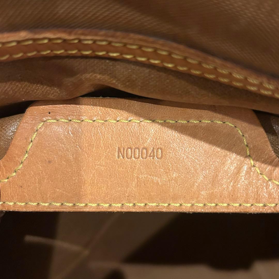 ルイヴィトン トータリーGM モノグラム 大容量 正規品 VUITTON