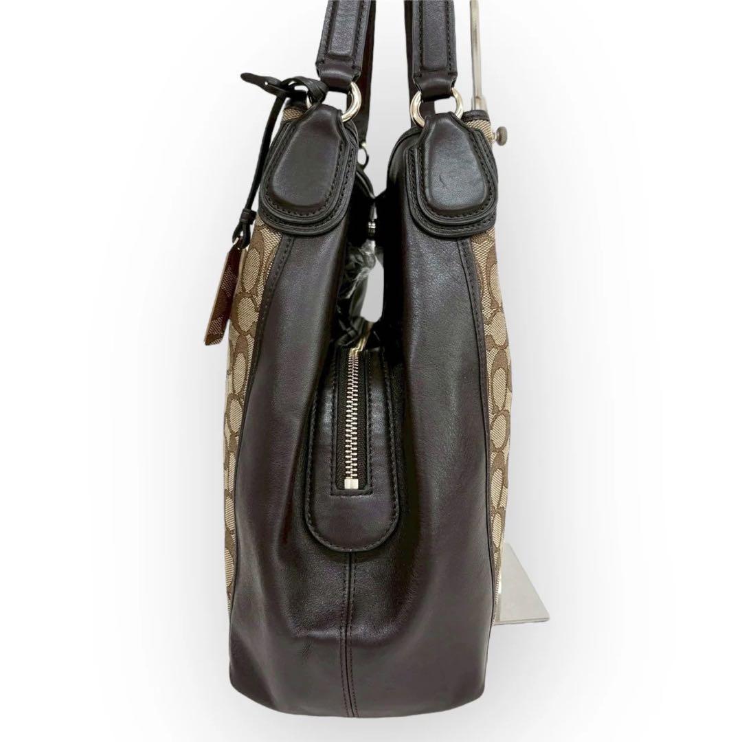 【美品】coach / イーディー /シグネチャージャガード　茶色