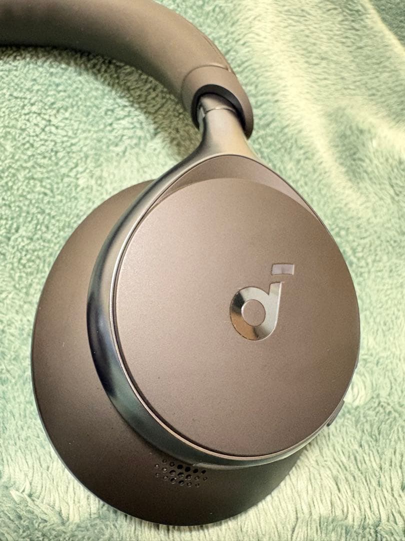 まいさん 美品 Anker Soundcore Space One