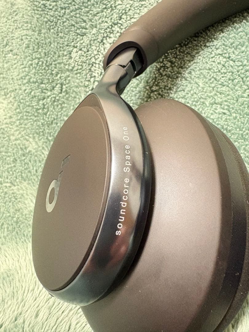 まいさん 美品 Anker Soundcore Space One