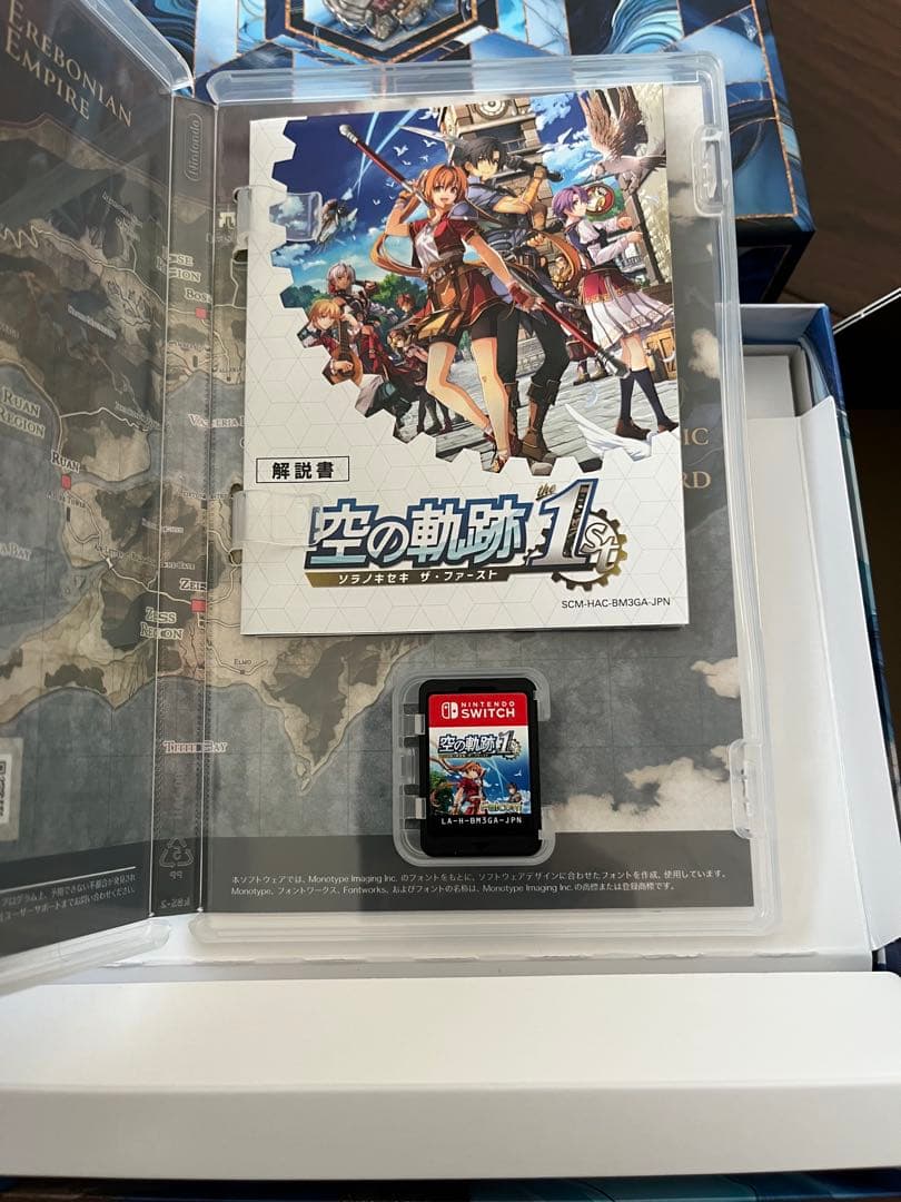 だまこ【極美品】空の軌跡 the 1st ブレイサーBOX forニンテ〜