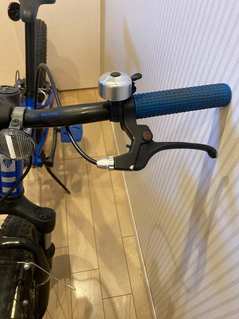 Trek キッズバイク 青 7速ギア　防犯登録解除済