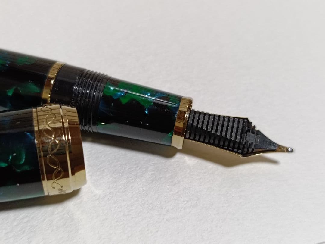 SAILOR セーラー 万年筆モザイク グリーン 長刀研ぎ 中細字【中古-良品】