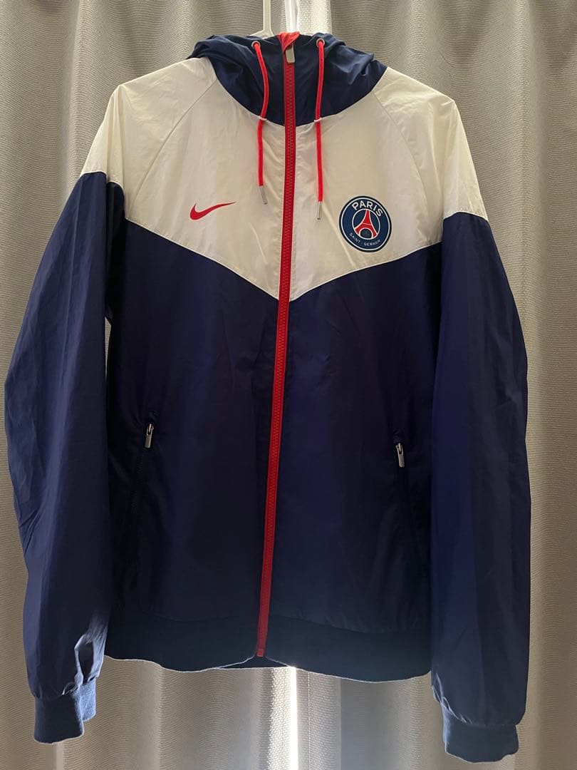 NIKE PSG パリ サンジェルマン ドリルトップ ウィンドランナー