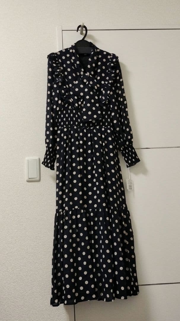 ☆新品、タグ付き☆ FENNEL ドットフレアワンピース ヤマダヤ