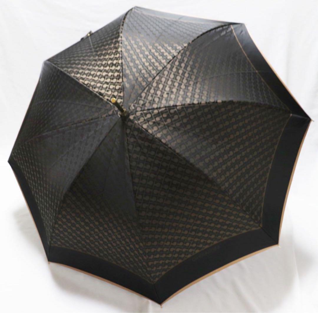《ゲラルディーニ》新品 ロゴモノグラム総柄 上品長傘 雨傘 8本骨