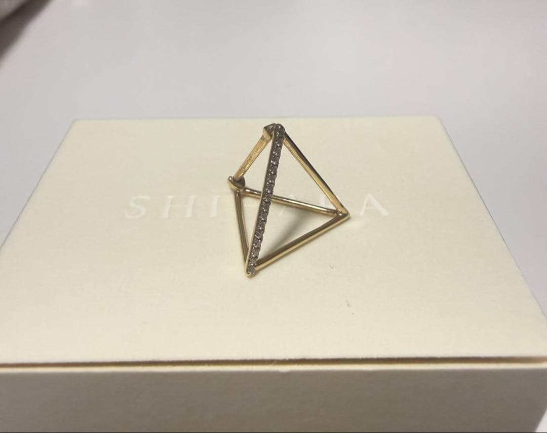 shihara Diamond Triangle Pierce 椎名林檎着用