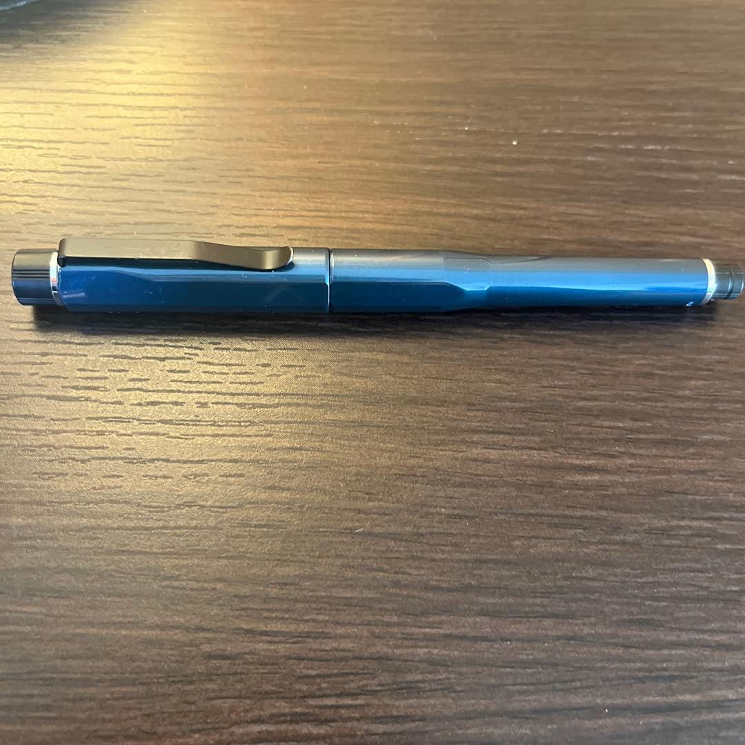 クルトガダイブ　青　美品