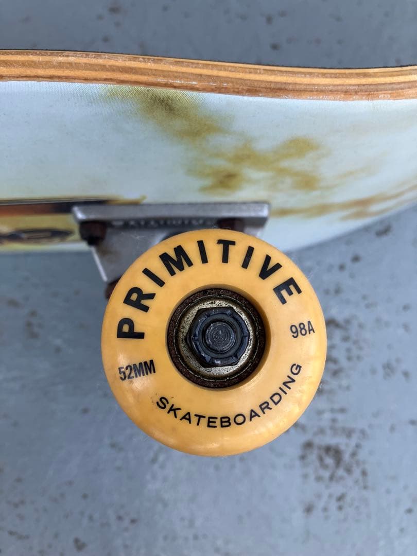 Primitive 7.5インチ マーブルスケートボード