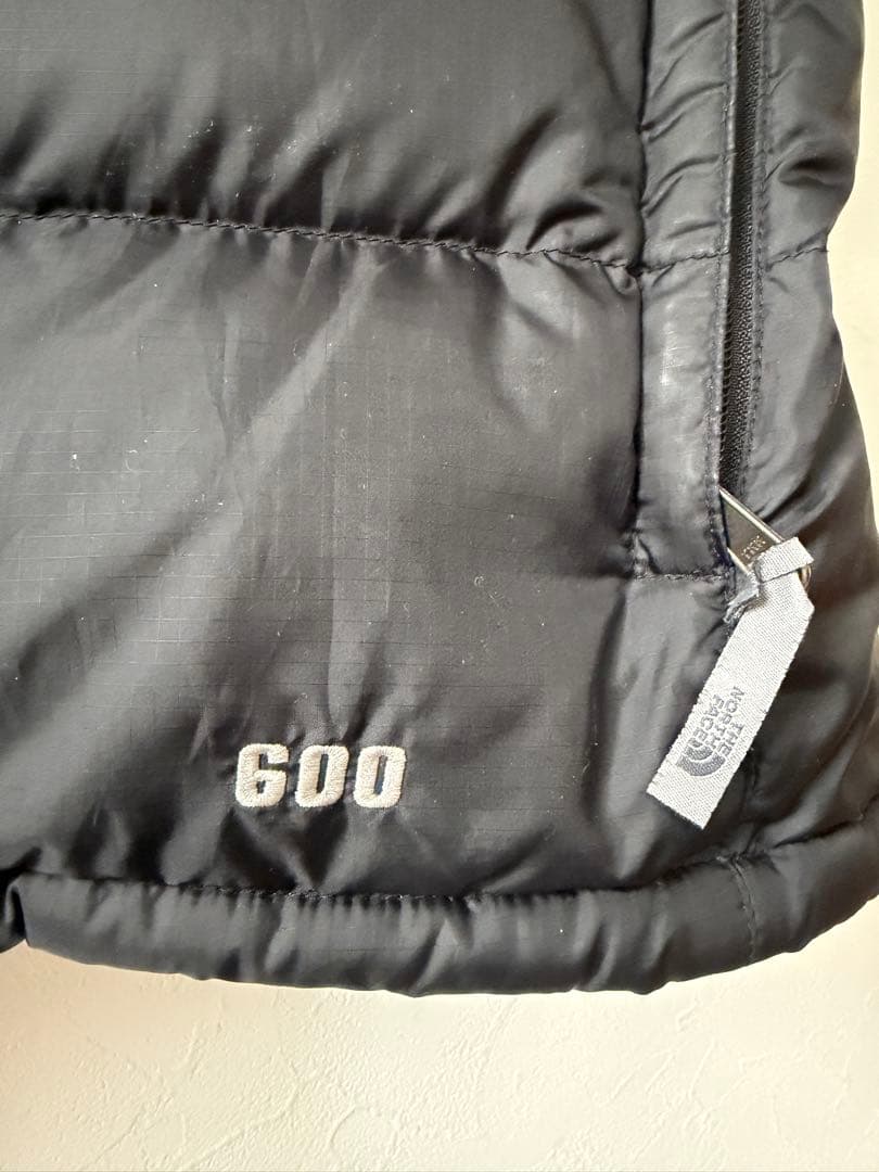 THE NORTH FACE ダウンベスト 黒 600 レアアイテム 値下げ
