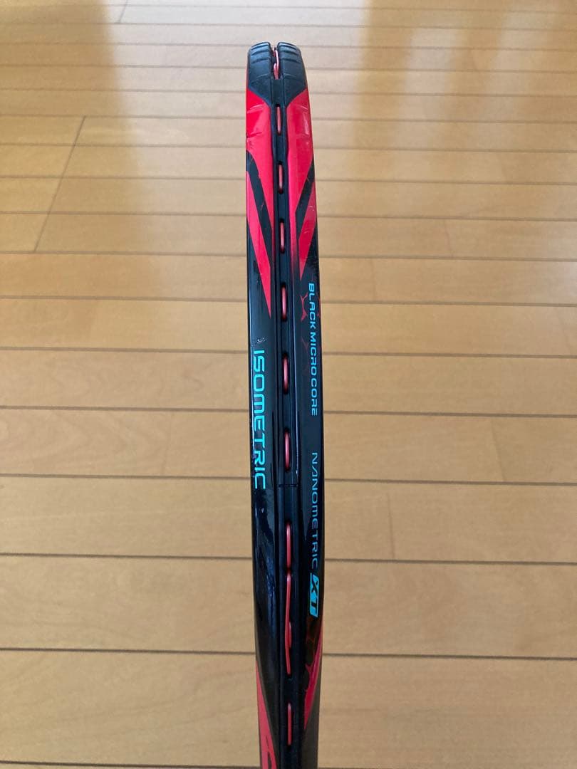 YONEX VCORE SV100 硬式テニスラケットグリップ2