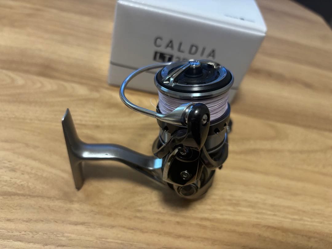 18カルディアLT2500S 中古