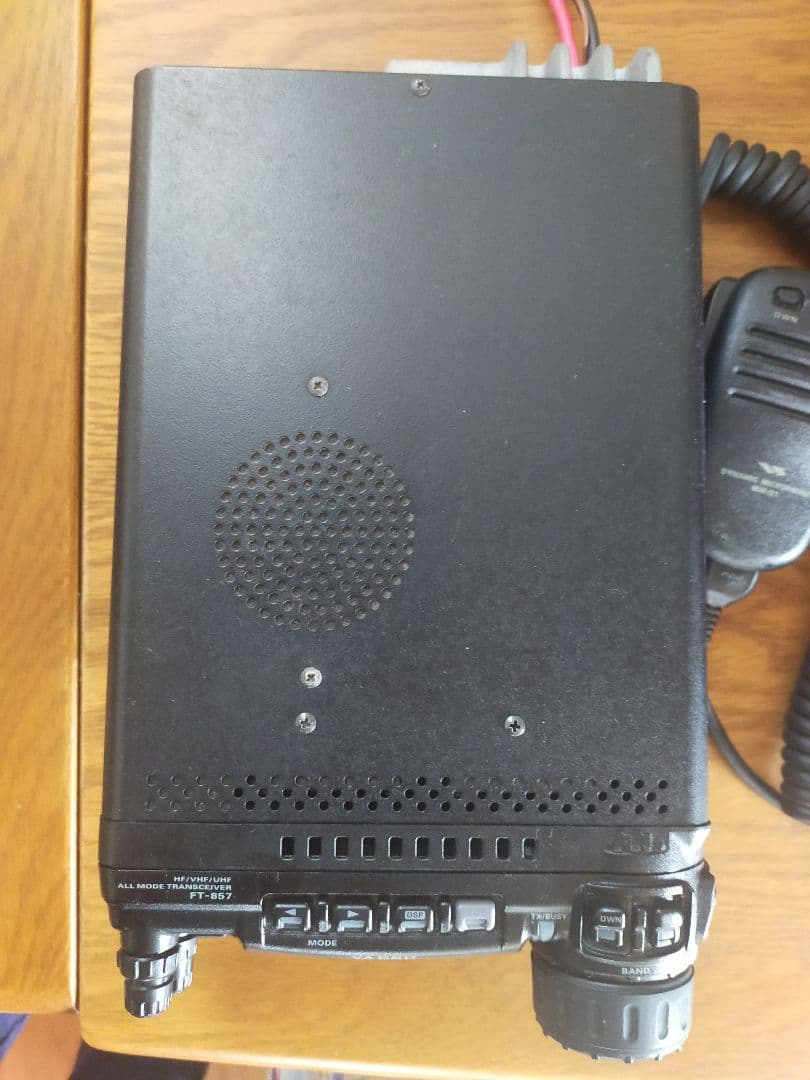 ヤエス FT-857D HF/VHF/UHF オールモードトランシーバー