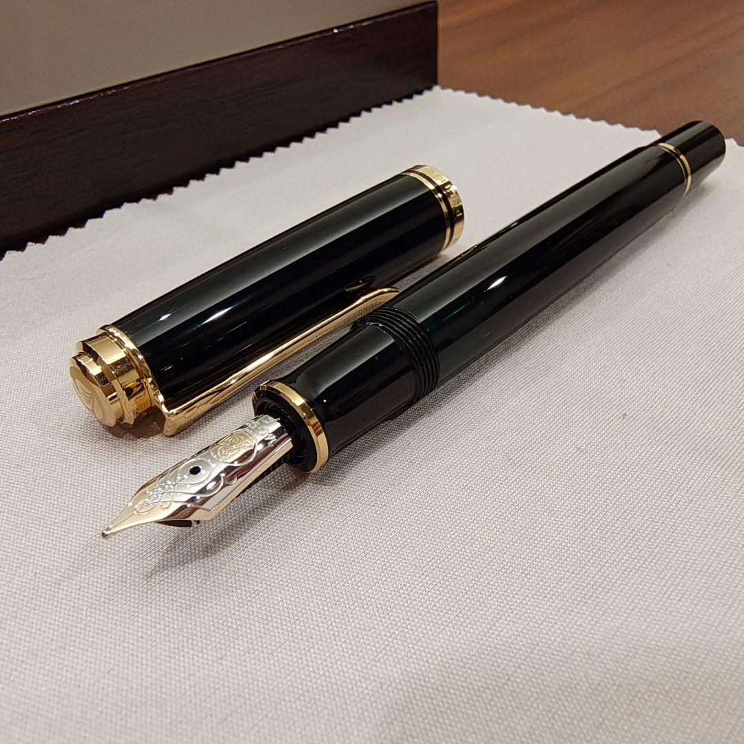 PELIKAN ペリカン スーベレーン M600 万年筆 Fニブ ブラック