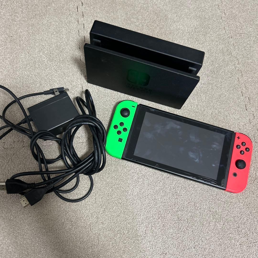 Nintendo Switch 本体 グリーン/レッド　ケース付き