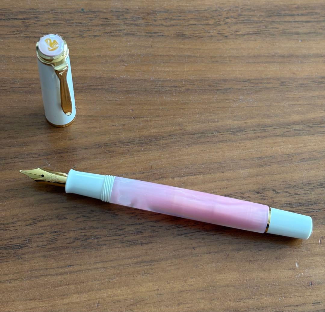 ペリカン万年筆 特別生産品 ワールドフェスティバル　チェリーブロッサム