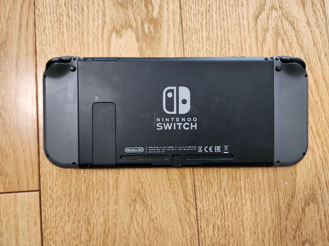 早い者勝ち！Nintendo Switch 本体グレイ+microSDカード+他