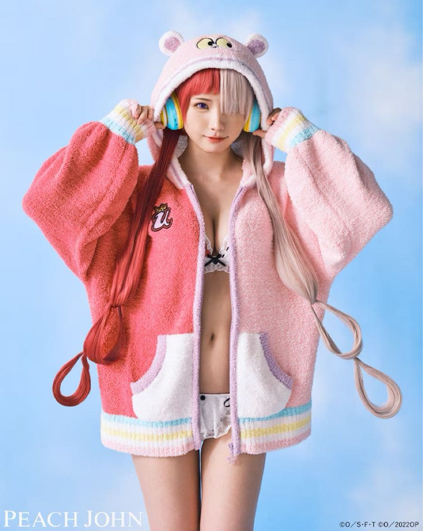 【新品未使用】ONE PIECE FILM RED /ウタ　パーカーセット