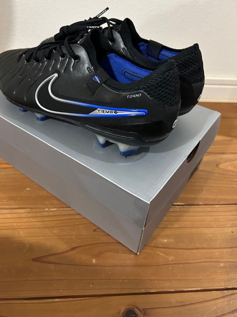 NIKE サッカースパイク　ティエンポレジェンド10エリート　FG