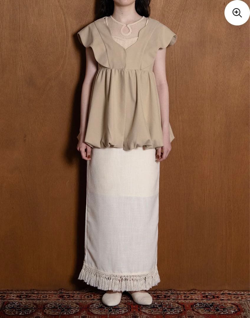 euw ○ nuance collar short gilet / beige
