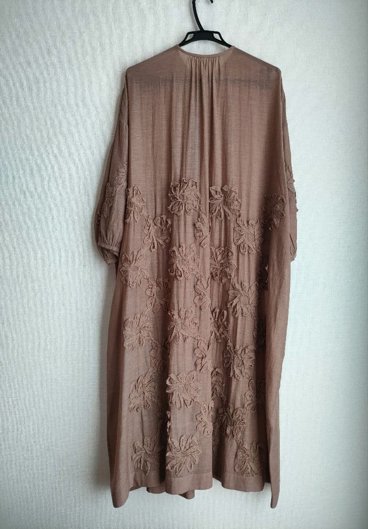 美品 qiri 桐生 rondo ribbon embroideryワンピース