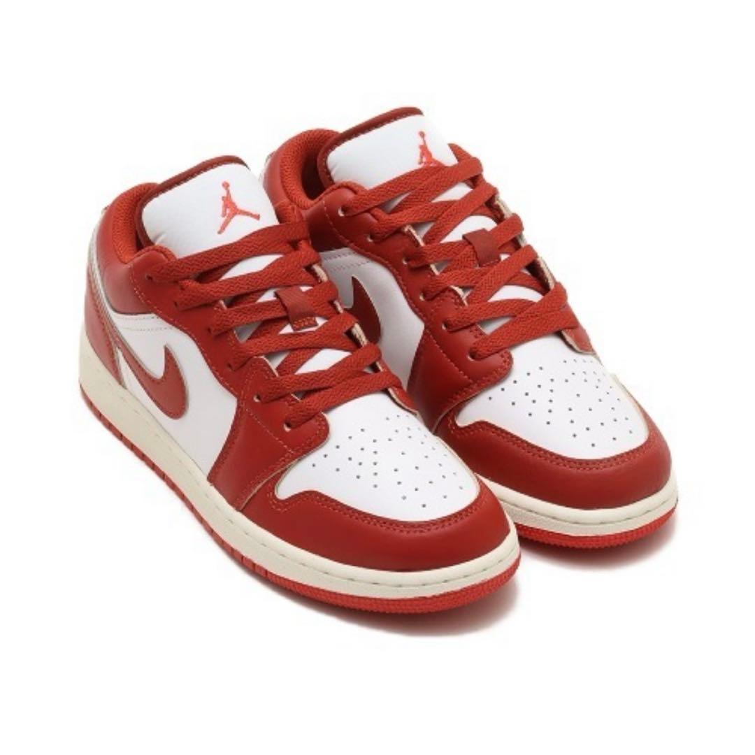 ナイキJORDAN BRAND AIR JORDAN 1 LOW SE (GS)