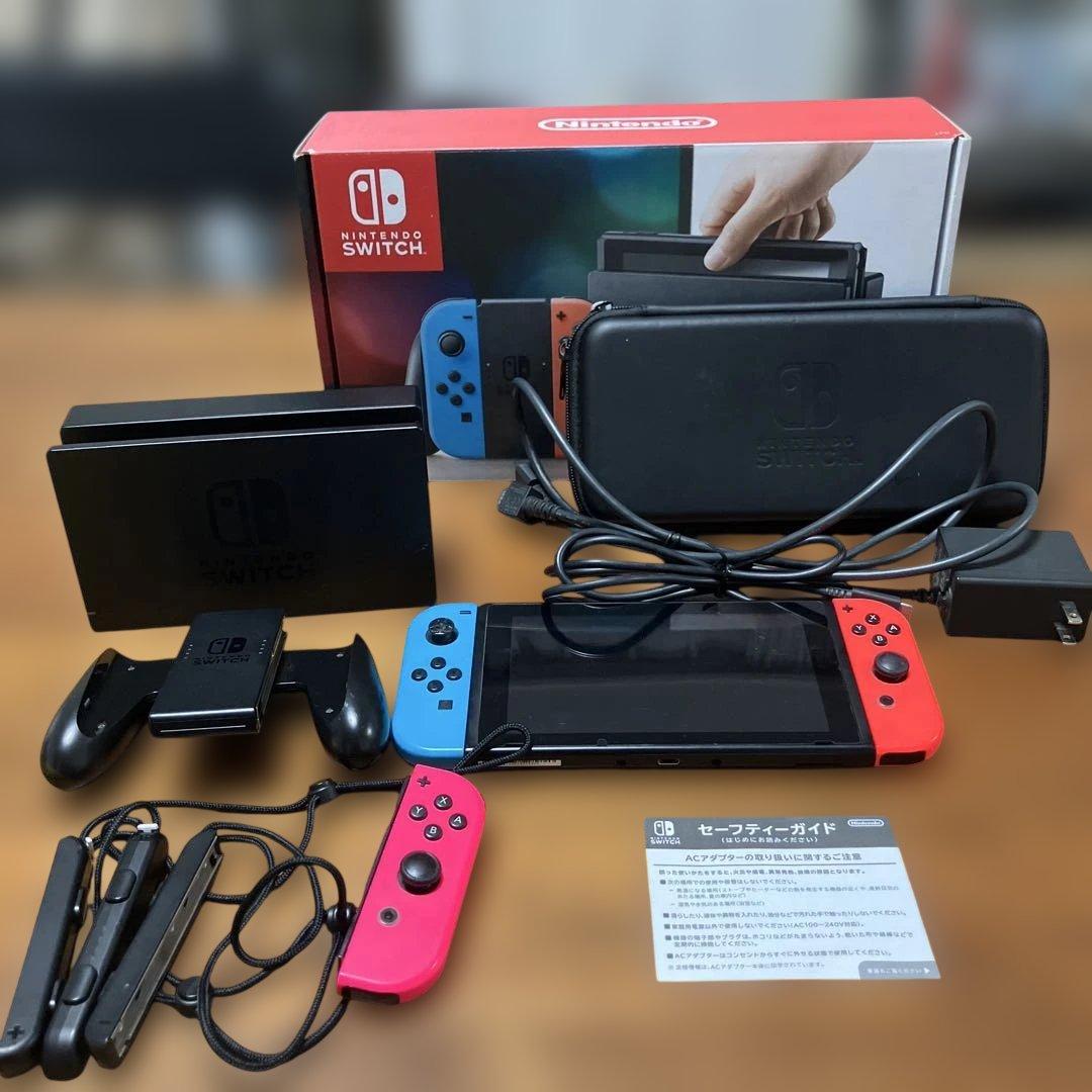 Nintendo Switch ネオンブルー／レッド+ 付属品