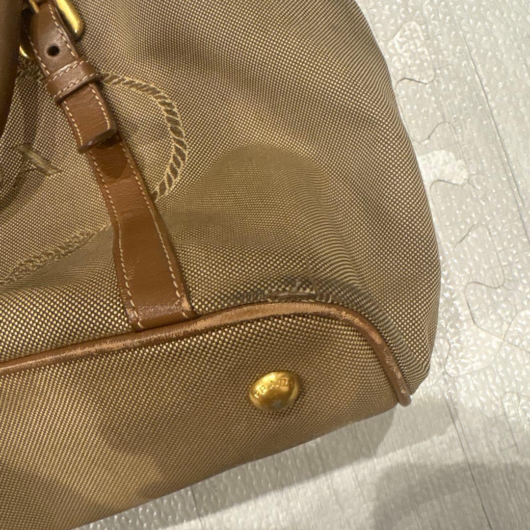 PRADA ショルダーバッグ