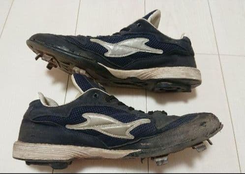 前オリックスバファローズ　坂口智隆選手　実使用　支給品　スパイク