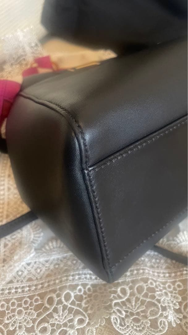 美品 フェンディ FENDI ピーカブー ミニ ハンドバッグ　ショルダーバッグ
