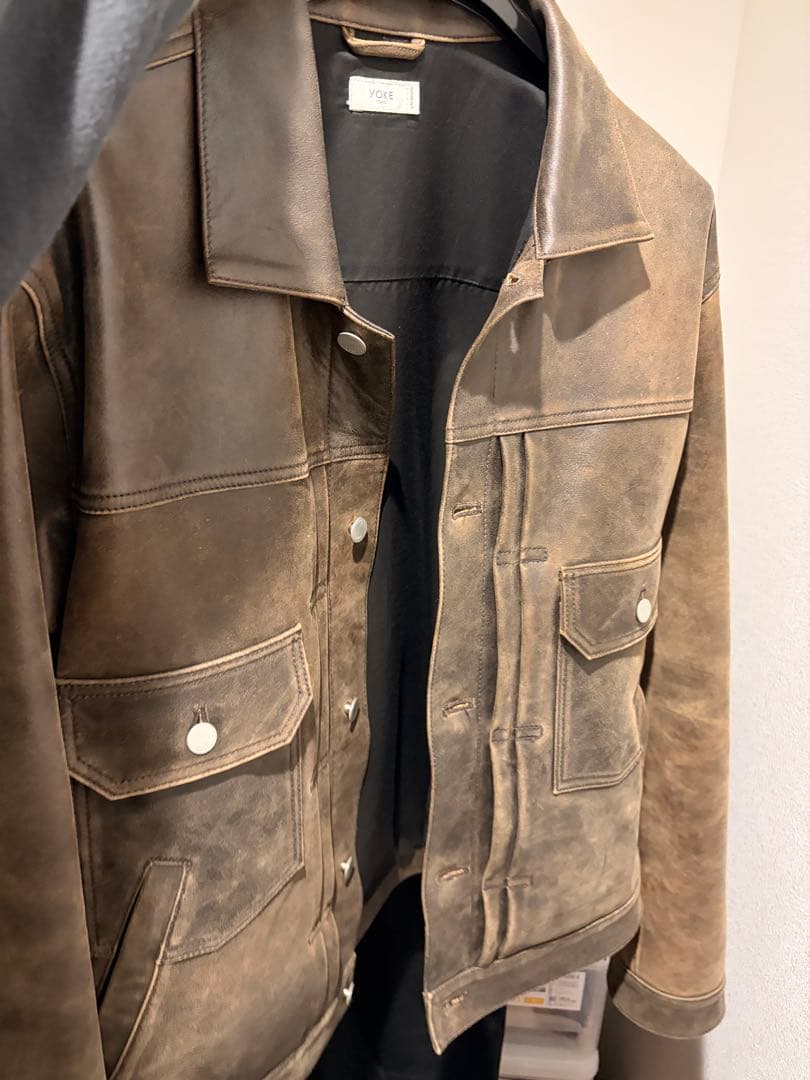 YOKE Cracked Leather Trucker Jacket サイズ3