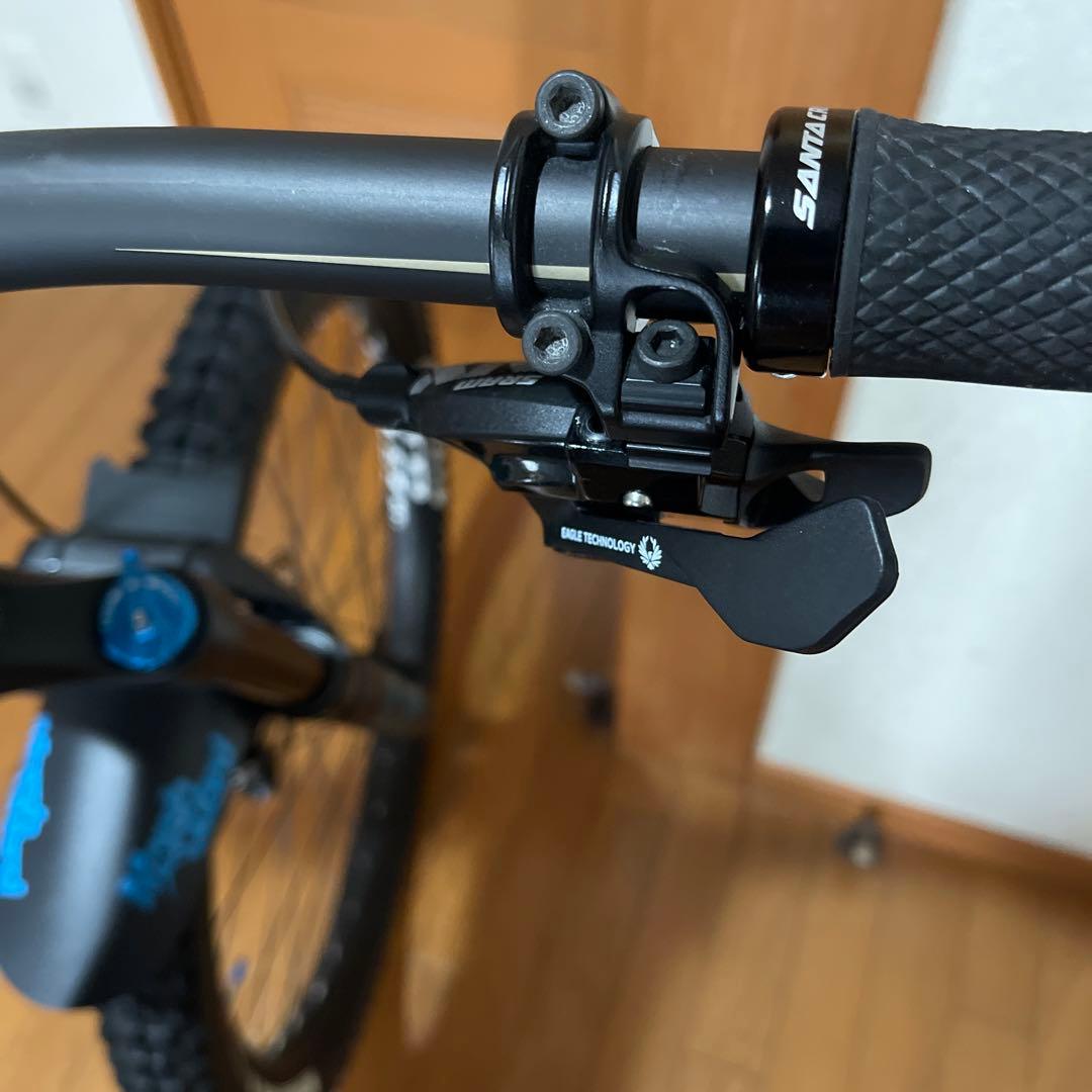 ほぼ新品　サンタクルーズ　5010 マウンテンバイク　自転車