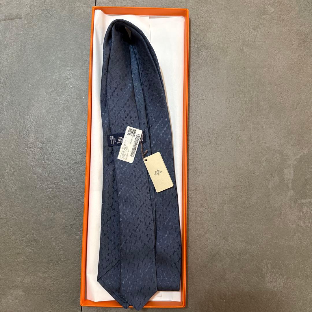 HERMES ネイビー パターン ネクタイ