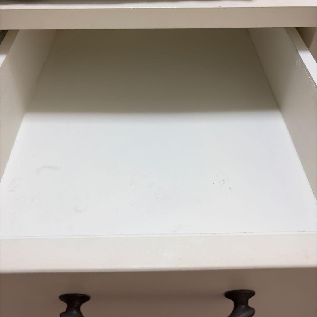 机 (椅子と引き出しのセット出品です。)