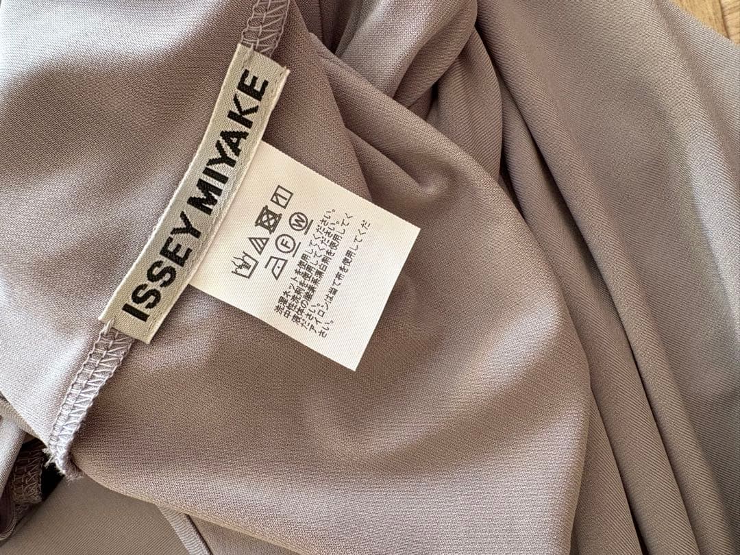 ISSEY MIYAKE ノースリーブ　ワンピース
