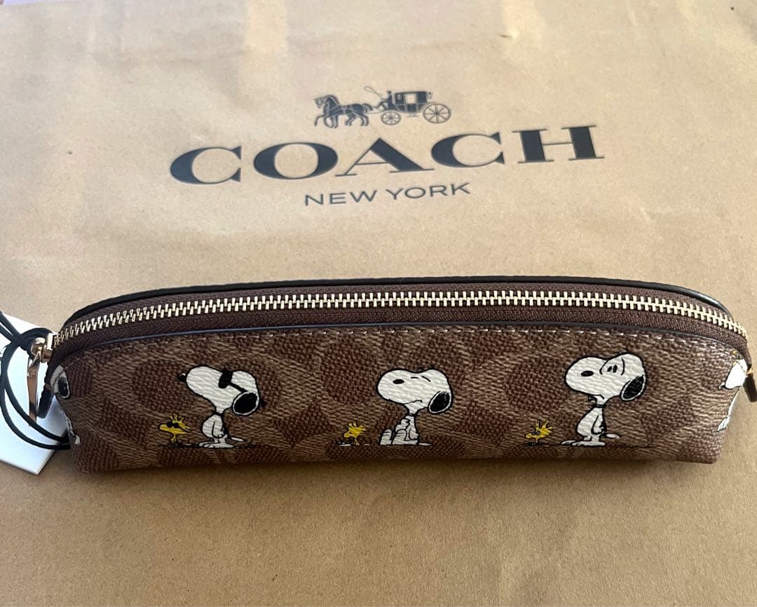 【新品未使用】COACH Snoopy コラボ ペンケースブラウン(スヌーピー)