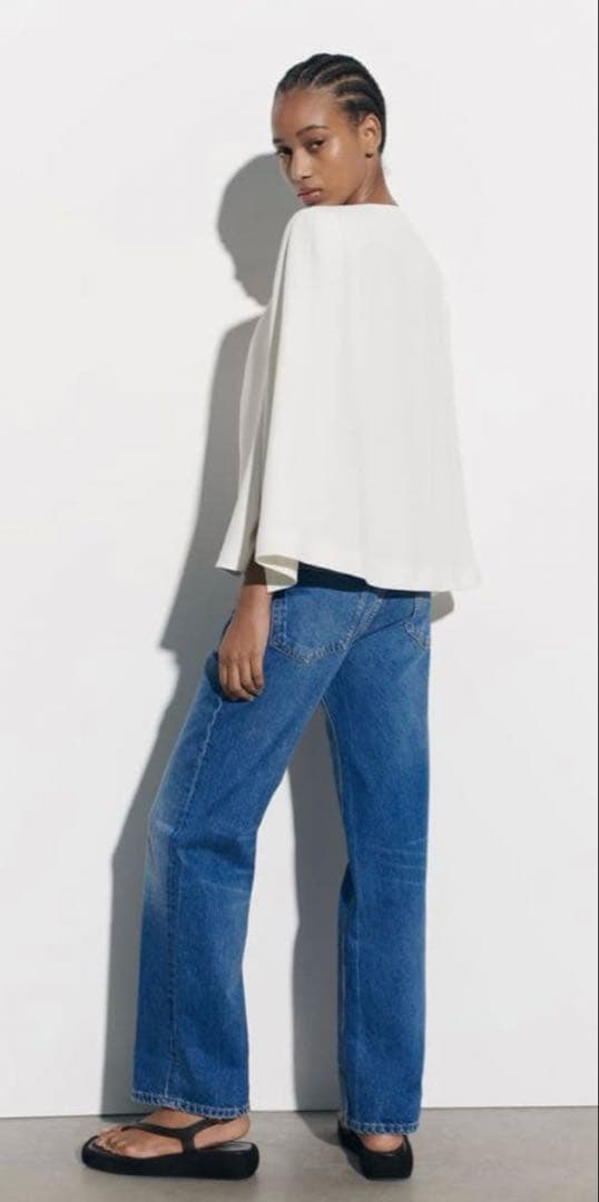 新品未使用タグ付ZARA ジャケット ケープブレザー　ホワイト