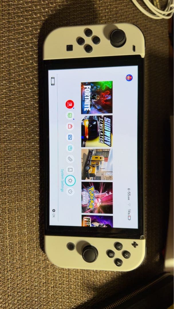 Nintendo Switch OLEDモデル ホワイト 64GB