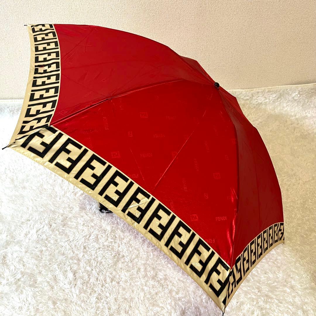 ✨激レア✨ FENDI 折り畳み傘 ズッカ柄 総柄 レイングッズ 傘