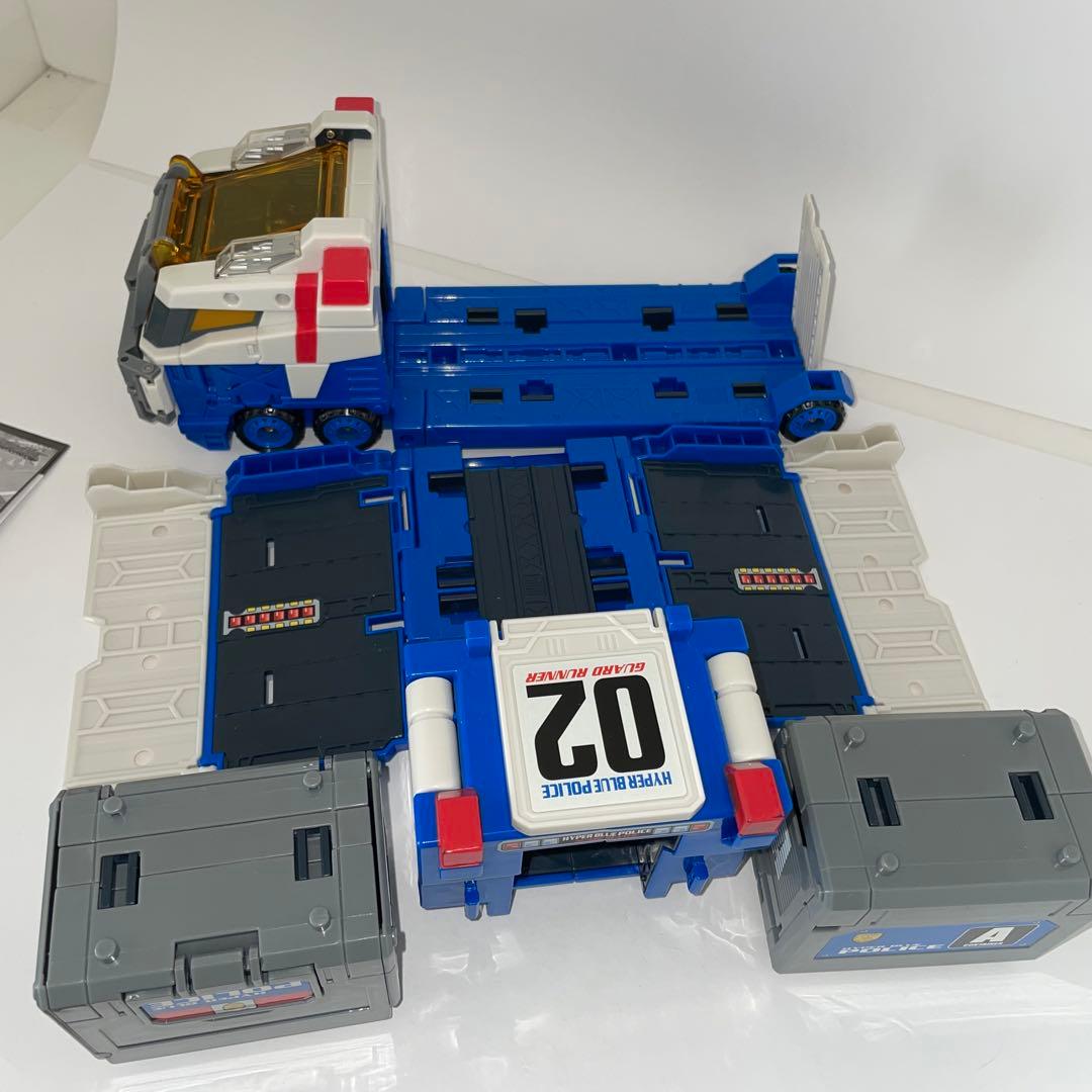 トミカ ハイパーブルーポリス ガードランナー 美品