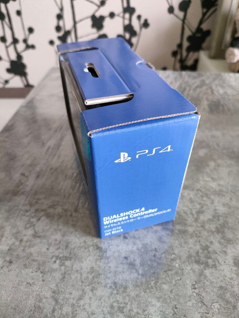 ｐｓ４　コントローラー　SONY CUH-ZCT2J