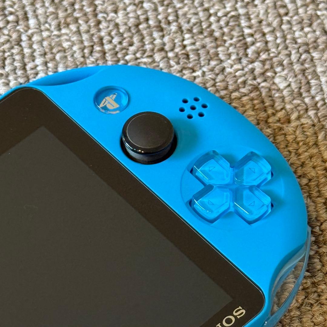 【ほぼ未使用】PSVITA PCH-2000 アクアブルー