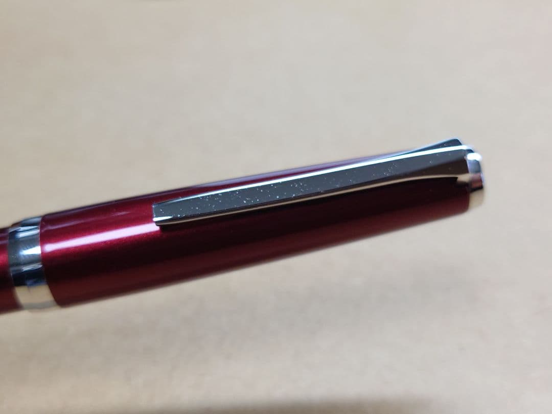 PILOT エラボー　金属軸