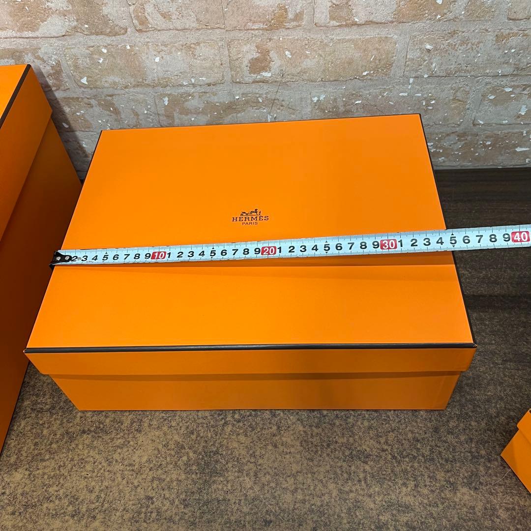 プ*読様 E4【used】HERMES 空箱　特大　リボン　ボックス　ピコタン？