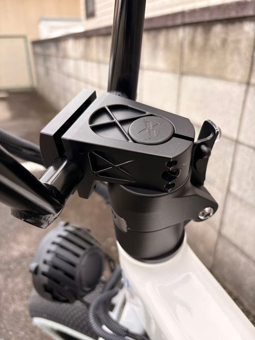 MATE X ICE WHITE カスタム多数 電動アシスト自転車 メイト自転車