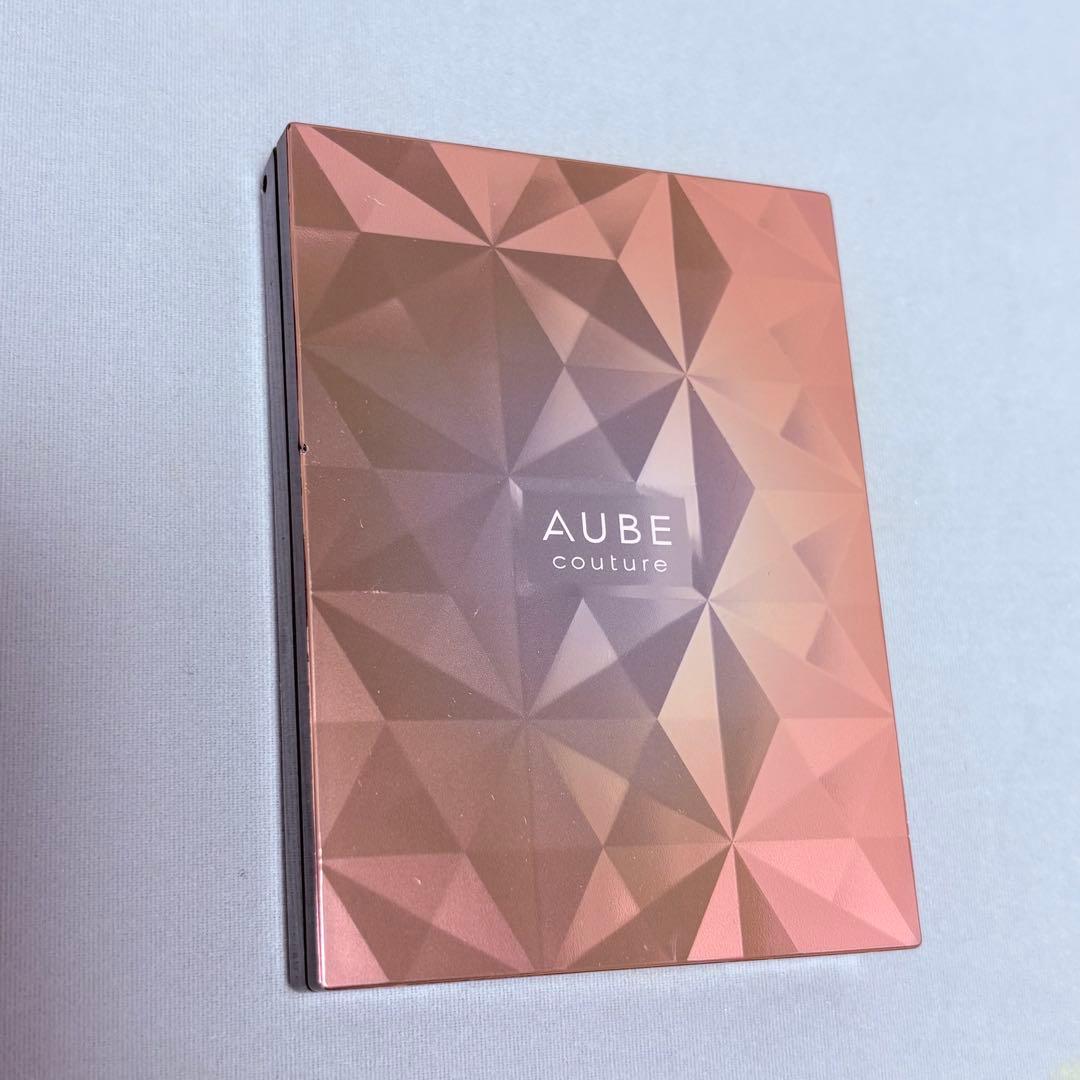 【AUBE】 オーブ クチュール ブラシひと塗りシャドウ 563 パープル系